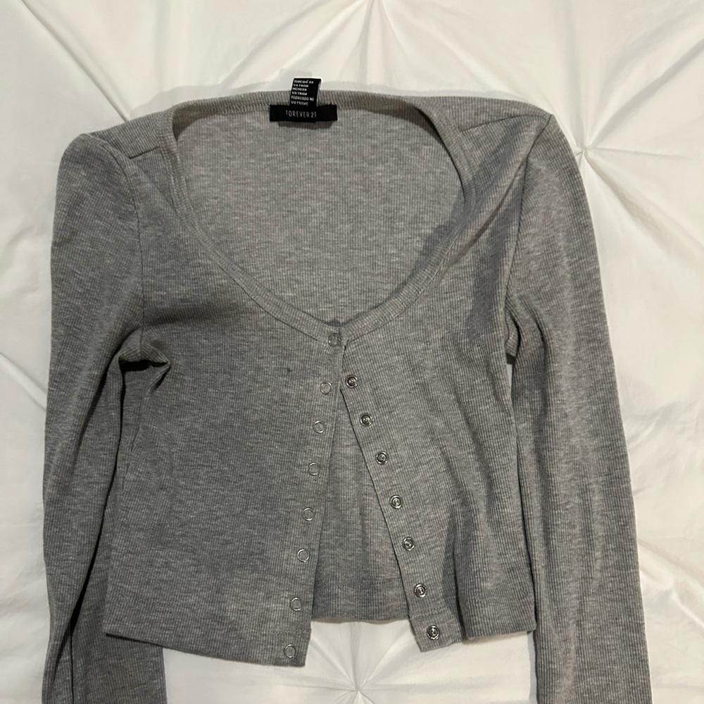 Forever 21 grey top